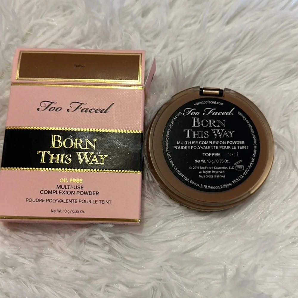NEW! TOO FACED PRESSED POWDER